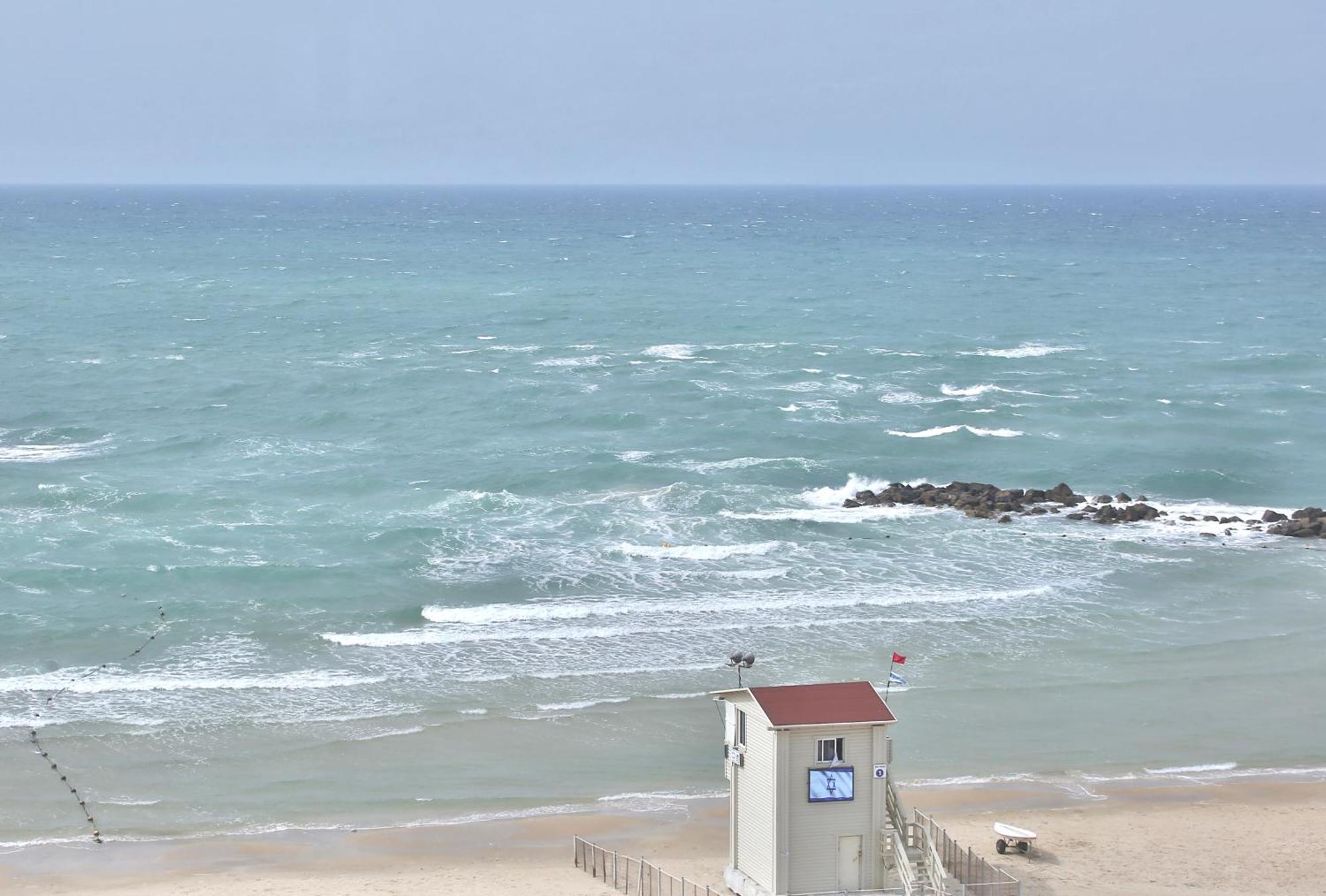 Luxury Suites By Notaly Ariel - Carmel Beach Haifa Exterior photo